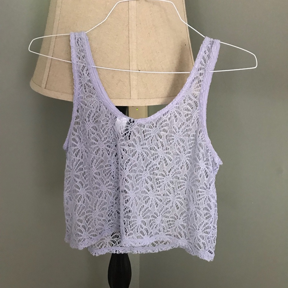 Lace tank top - Picture 3 of 3